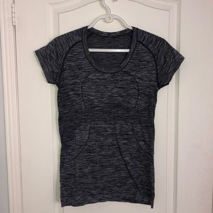 Lululemon Short Sleeve